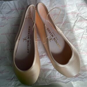 Gaynor Minden pointe shoes